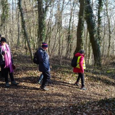 SENTIER DES ROCHES NEUVES MAISONS